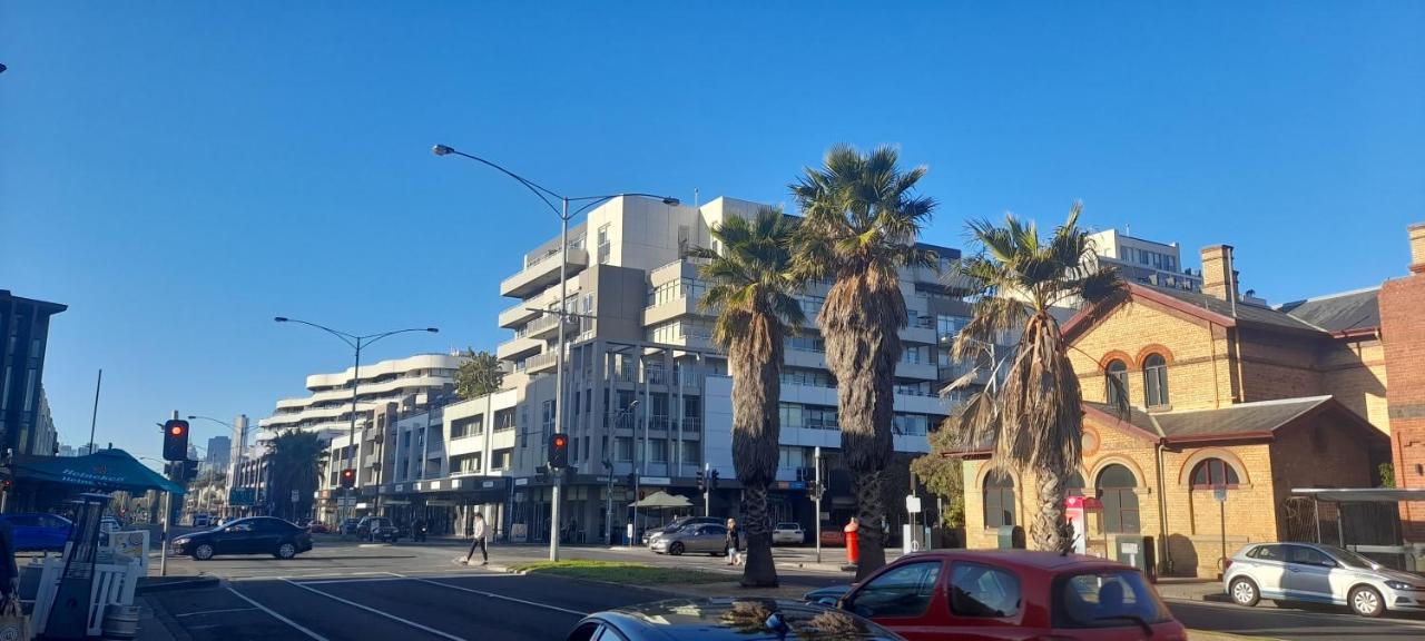 Beautiful Apartment 100Mts Near The Beach In Port Melbourne City Exterior foto
