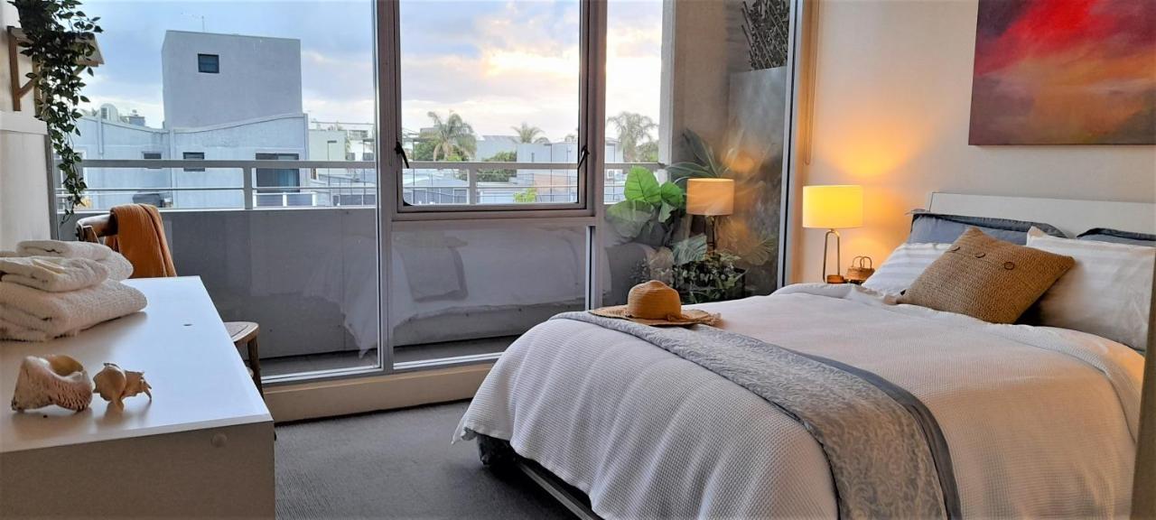 Beautiful Apartment 100Mts Near The Beach In Port Melbourne City Exterior foto